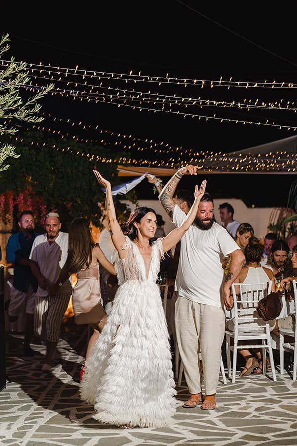 boho-summer-wedding-lythos-moments-happiness_33x