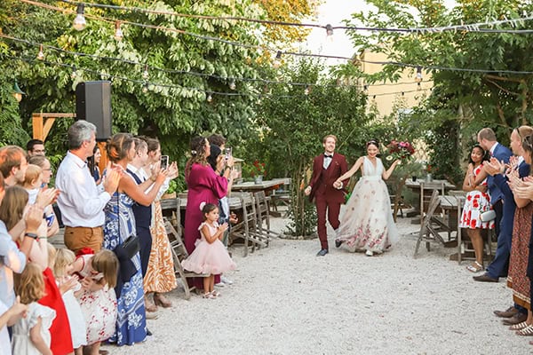 impressive-rustic-wedding-corfu-marsala-hues_18