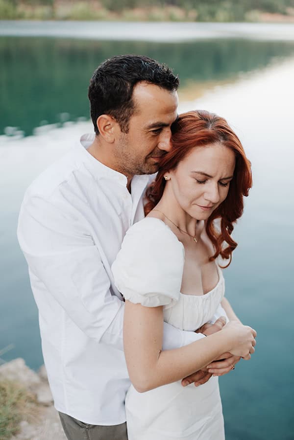 magnificent-prewedding-shoot-view-lake-doxa_03