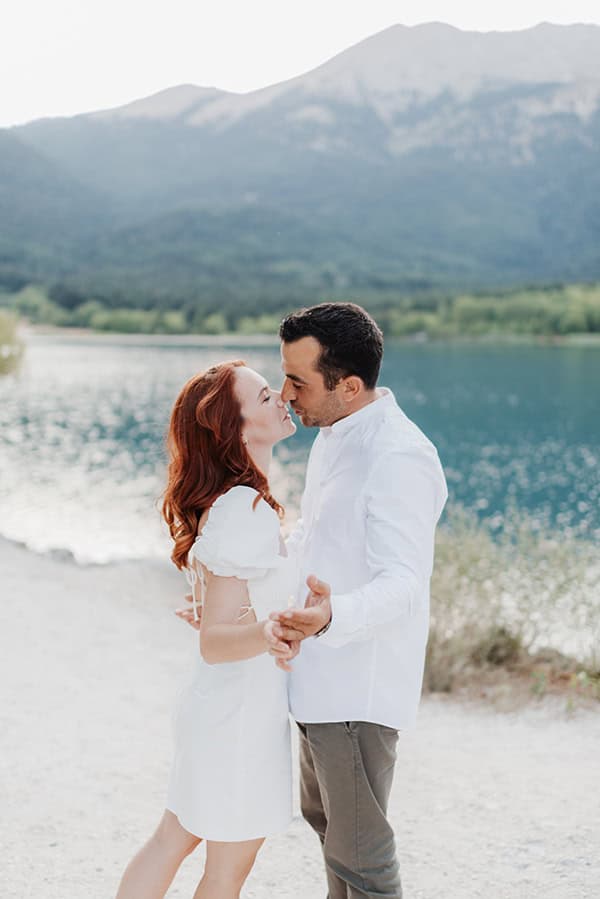 magnificent-prewedding-shoot-view-lake-doxa_04