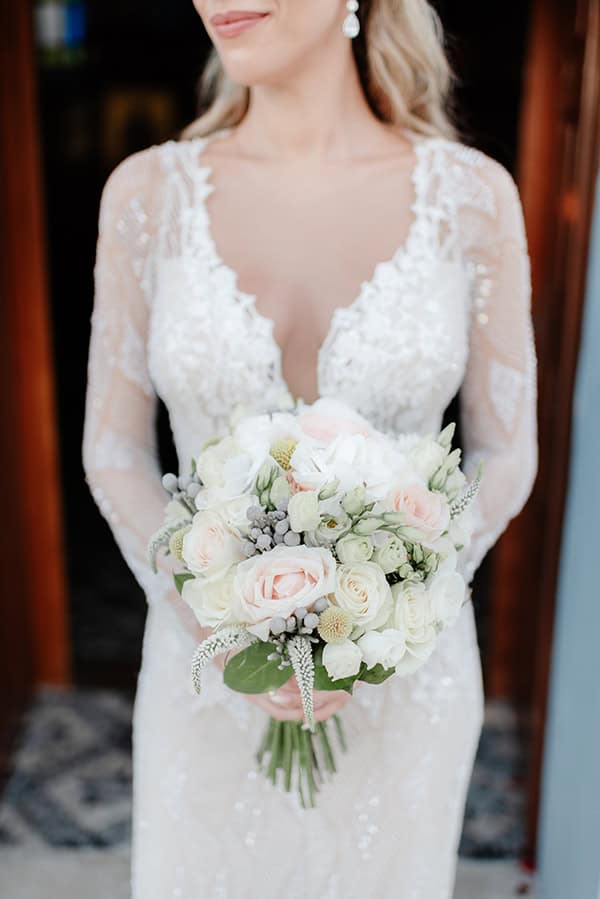 Romantic chic νυφικό μπουκέτο σε παστέλ αποχρώσεις Romantic chic νυφικό μπουκέτο σε παστέλ αποχρώσεις