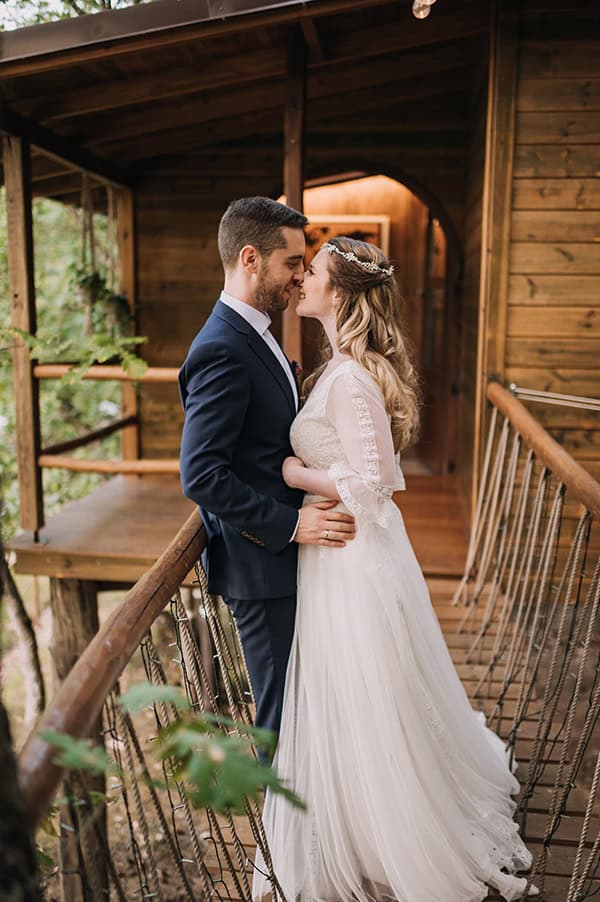 romantic-day-after-shoot-mountain-magnificet-snapshots_02