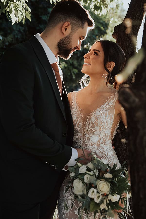 beautiful-summer-wedding-white-roses-lycianhus_12