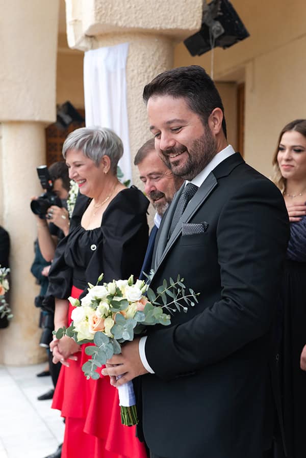 beautiful-wedding-volos-moments-full-happiness_06