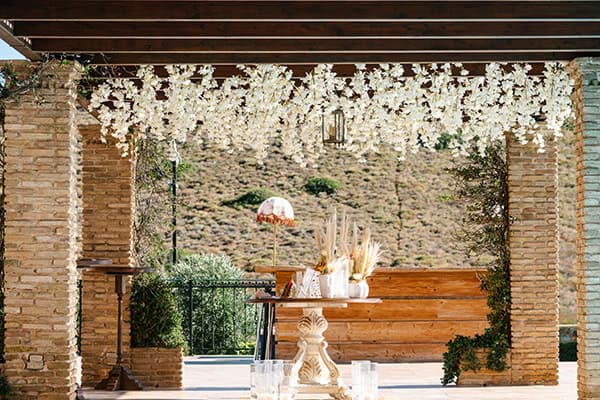 boho-chic-summer-wedding-venue-hatzi_15