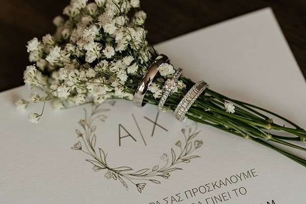 chic-summer-wedding-limassol-baby-breaths-white-roses_08