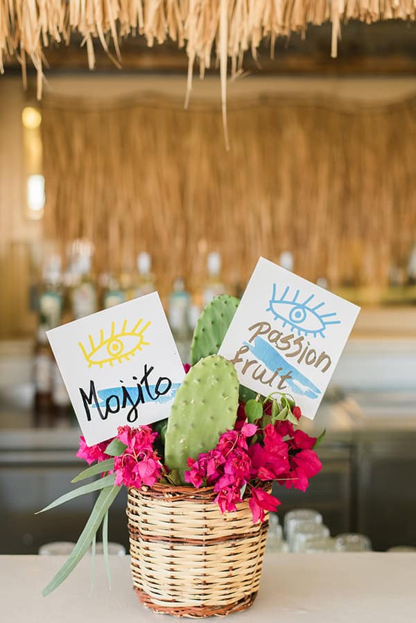 decoration-wedding-island-fucshia-bougainvillea-cactus_12