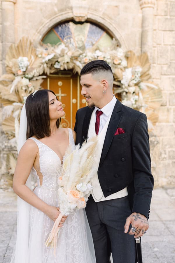 dreamy-summer-wedding-kefalonia-boho-floral-arrangmenets_20