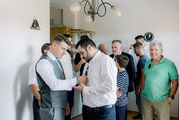 lovely-autumn-wedding-parnassos_14