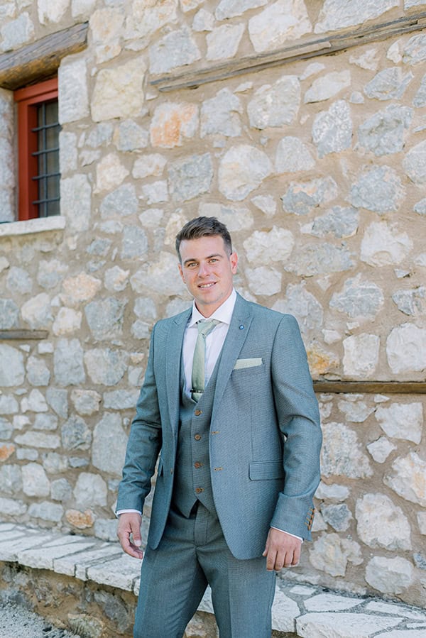 lovely-autumn-wedding-parnassos_15