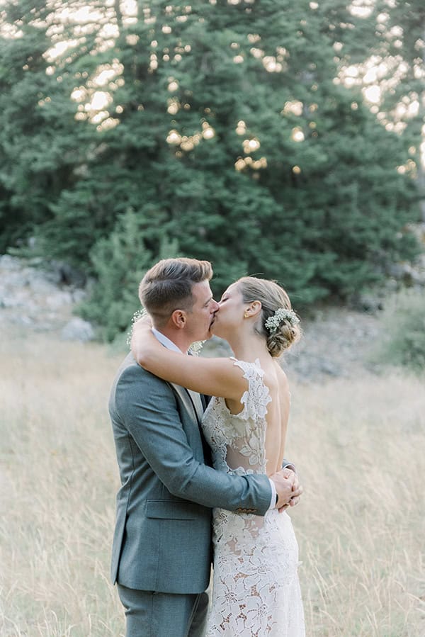 lovely-autumn-wedding-parnassos_42