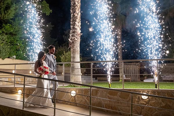 Υπέροχος ανοιξιάτικος γάμος με πορτοκαλί τόνους │ Σύλβια & Διονύσης