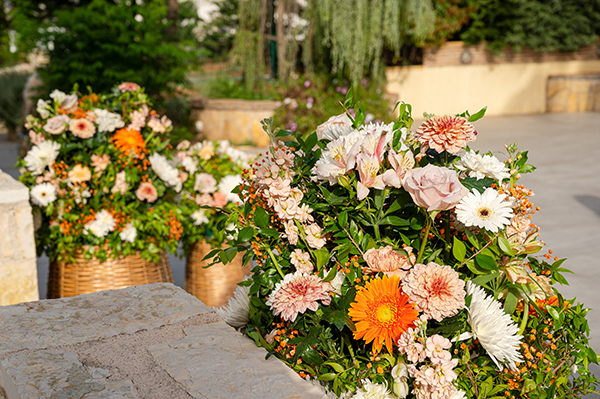lovely-spring-wedding--orange-hues_14