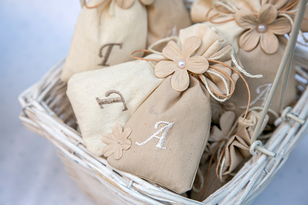 lovely-summer-wedding-athens-white-roses_09
