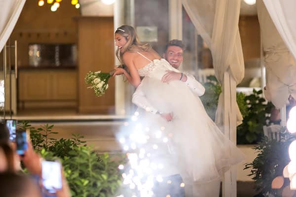 lovely-summer-wedding-athens-white-roses_27