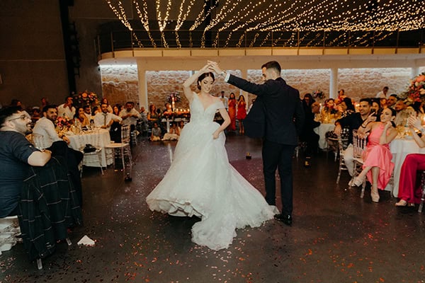 modern-spring-wedding-nicosia-colorful-floral-arrangements_52