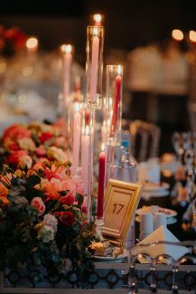 Αρίθμηση τραπεζιού δεξίωσης σε λευκό πλαίσιο