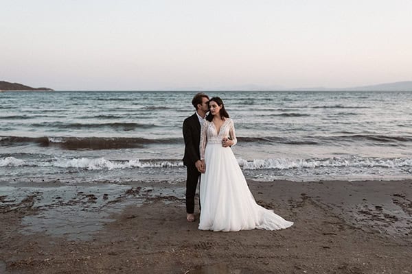 romantic-day-after-shoot-sea-view_01x