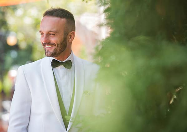 romantic-fall-beautiful-floral-arrangment-white-color_13x