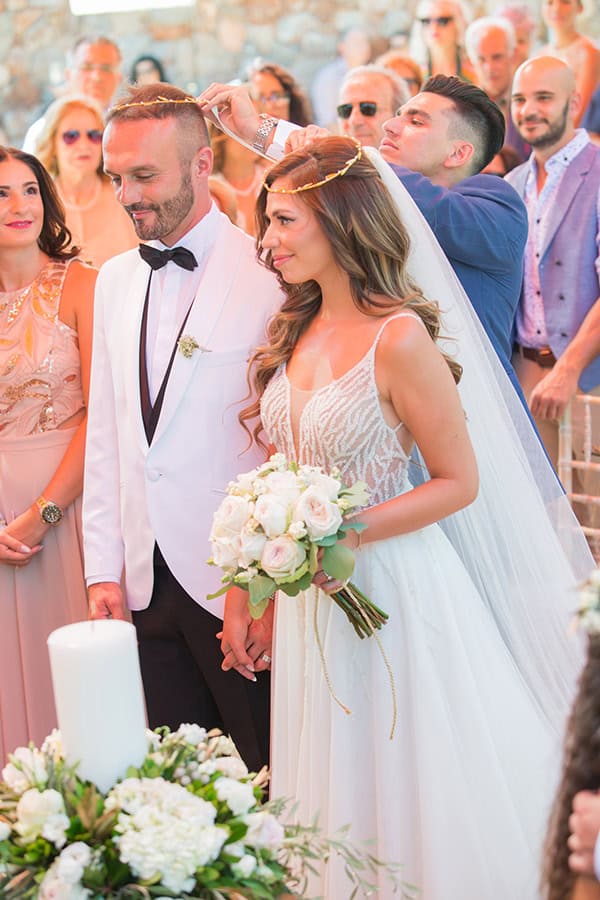 romantic-fall-beautiful-floral-arrangment-white-color_16