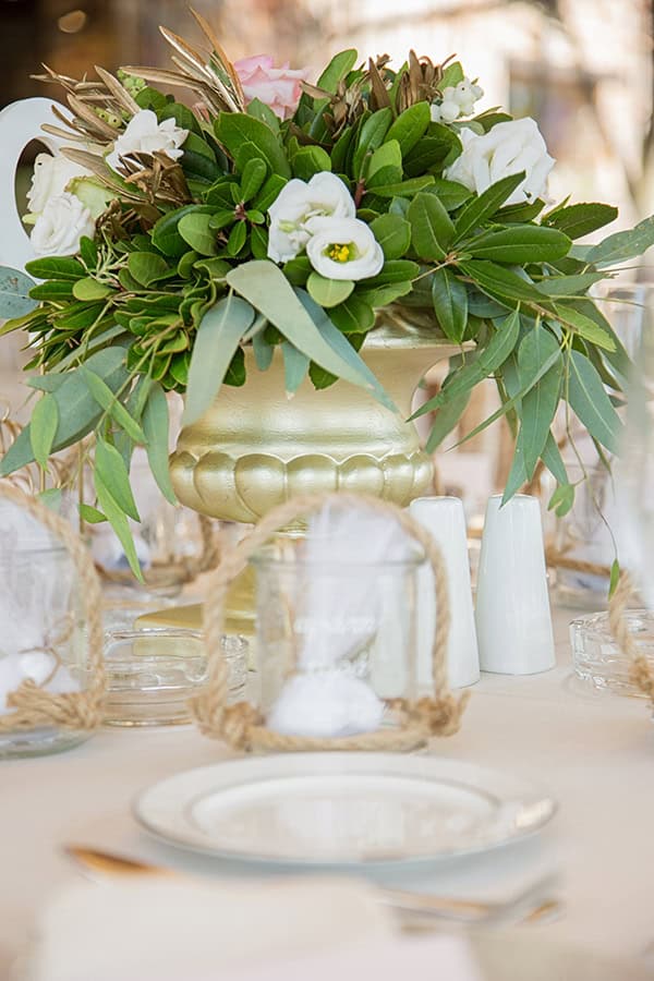 romantic-fall-beautiful-floral-arrangment-white-color_25