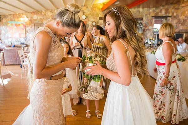 romantic-fall-beautiful-floral-arrangment-white-color_27