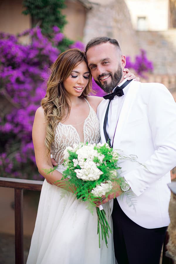 romantic-fall-beautiful-floral-arrangment-white-color_36