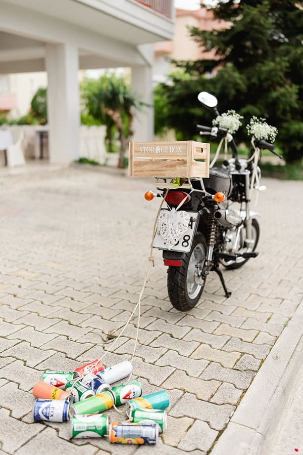 romantic-summer-wedding-kozani-white-peones-roses_10