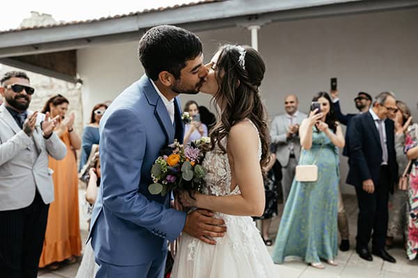 rustic-spring-wedding-larnaka-colorful-blooms_13