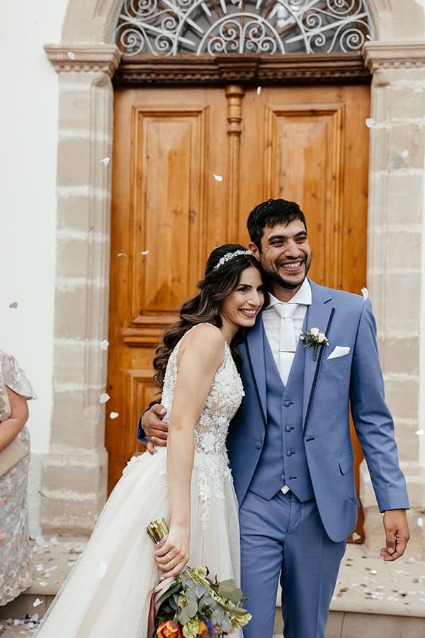 rustic-spring-wedding-larnaka-colorful-blooms_16