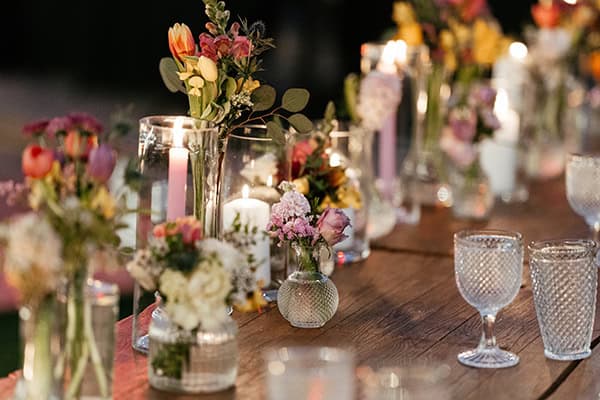 rustic-spring-wedding-larnaka-colorful-blooms_24