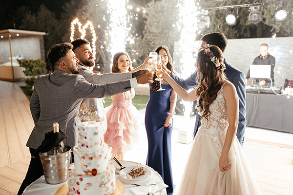 rustic-spring-wedding-larnaka-colorful-blooms_28
