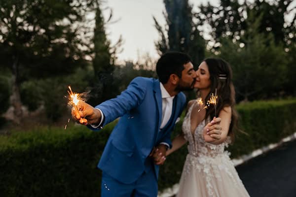 rustic-spring-wedding-larnaka-colorful-blooms_38