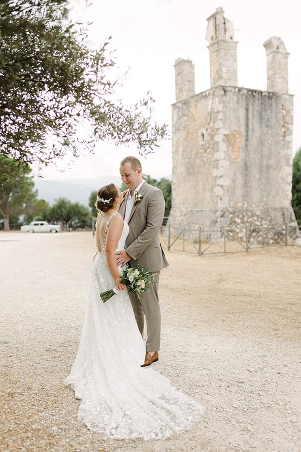 rustic-summer-wedding-kefalonia-lush-olive-leaves_27