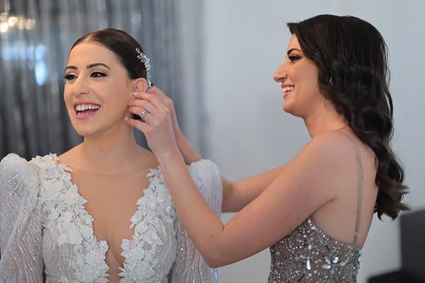 spring-wedding-nicosia-protea-burgundy-hues_23