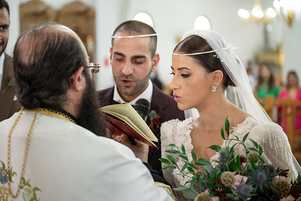 spring-wedding-nicosia-protea-burgundy-hues_56