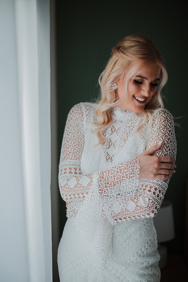 stylish-fall-wedding-thessaloniki-baby-breath_07