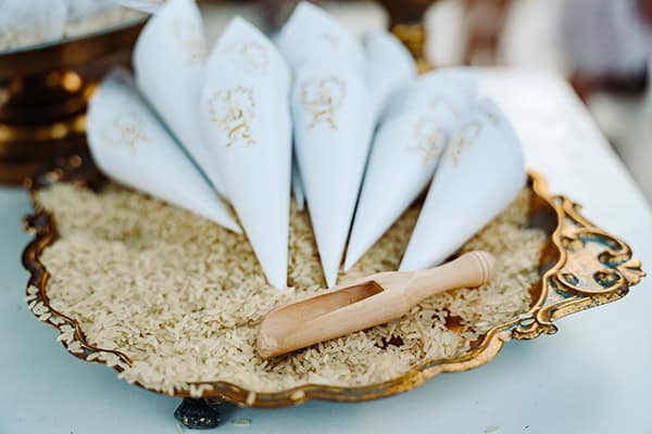 summer-wedding-athens-pastel-tones_13