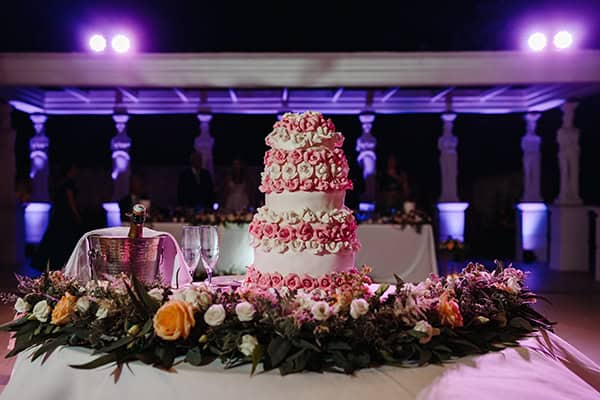 summer-wedding-athens-pastel-tones_28