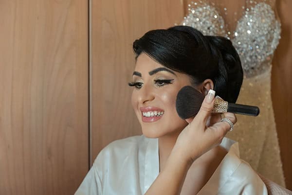 summer-wedding-baby-breath-romantic-details_05