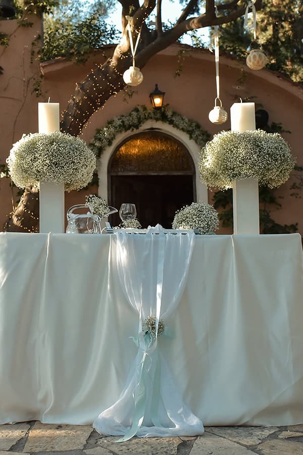 summer-wedding-baby-breath-romantic-details_12