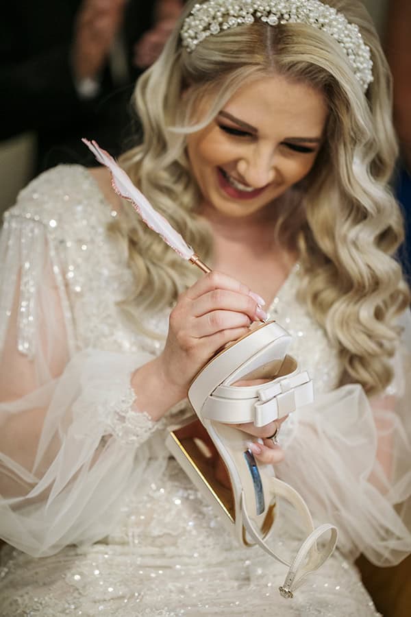 summer-wedding-paphos-pampas-grass-roses_14