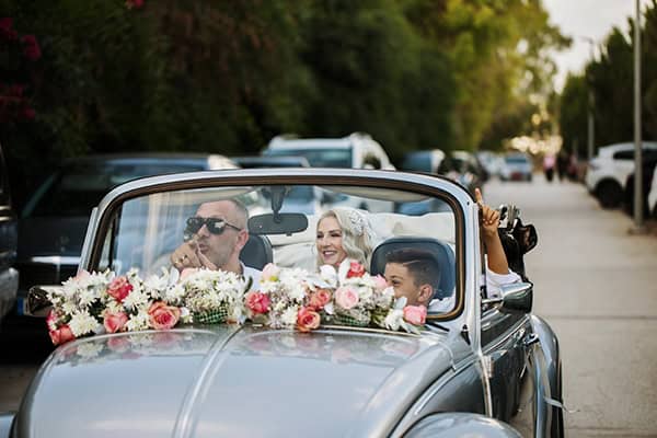 summer-wedding-paphos-pampas-grass-roses_37x