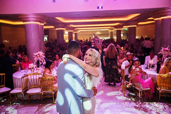 summer-wedding-paphos-pampas-grass-roses_45