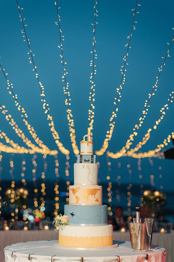 utterly-romantic-summer-wedding-rhodes-light-blue-details-white-lysianthus_39