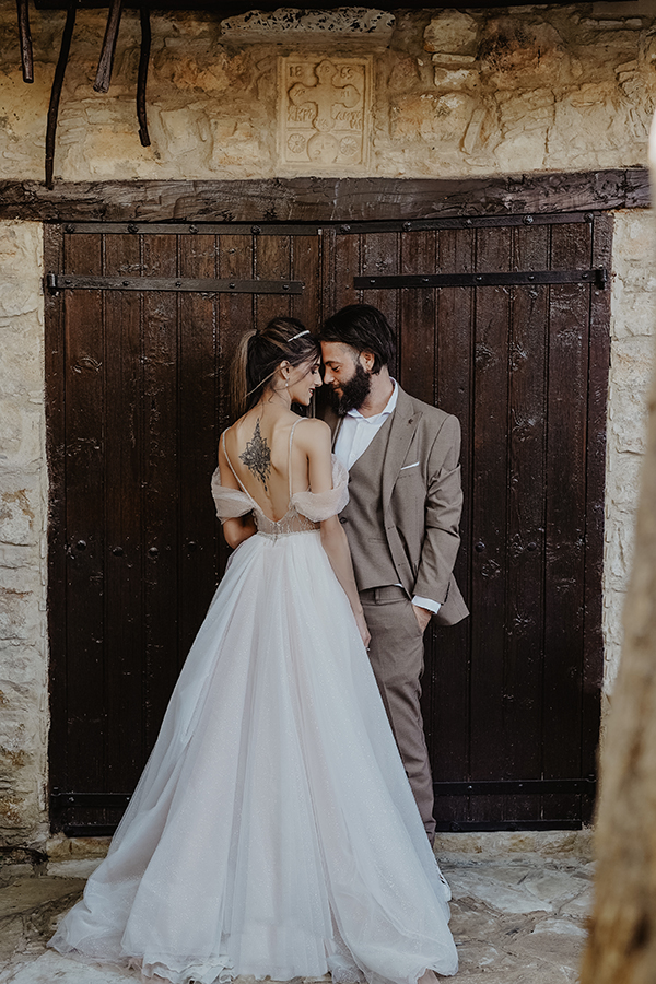 beautiful-fall-wedding-limasol-romantic-atmosphere_02