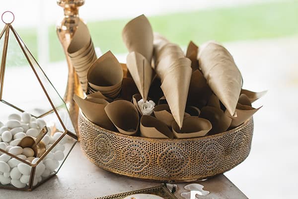 beautiful-summer-wedding-athens-romantic-decoration_23