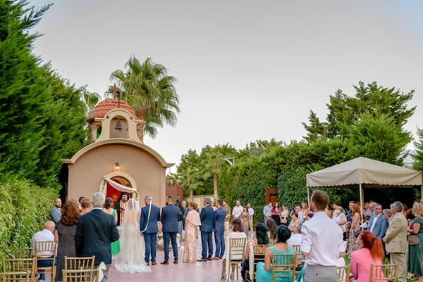 beautiful-summer-wedding-romantic-white-blooms_32