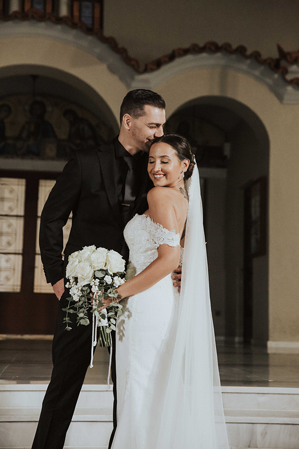 beautiful-summer-wedding-white-romantic-blooms_01