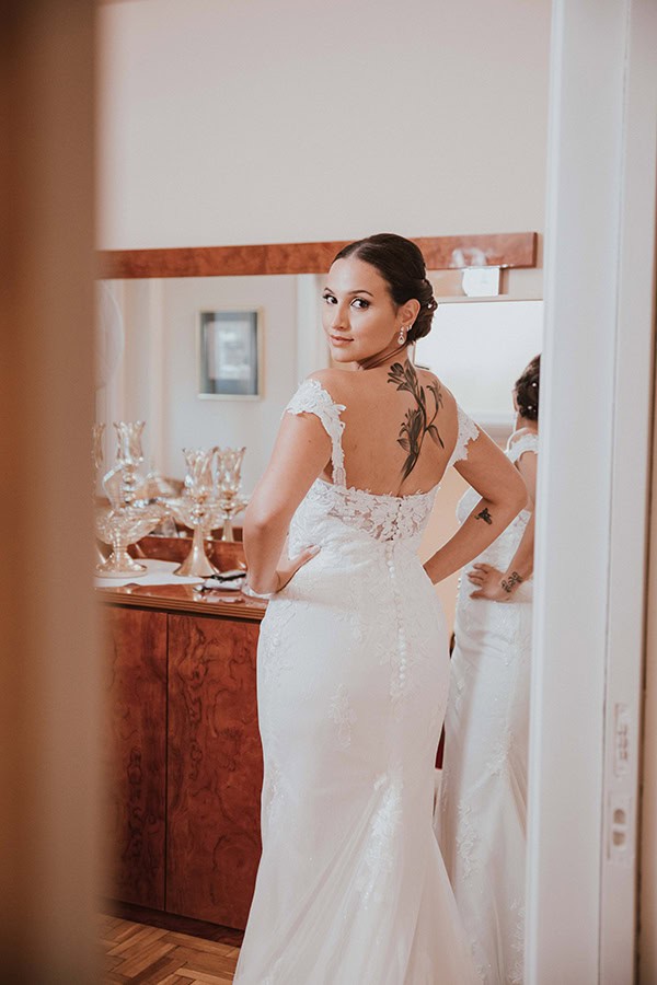 beautiful-summer-wedding-white-romantic-blooms_05